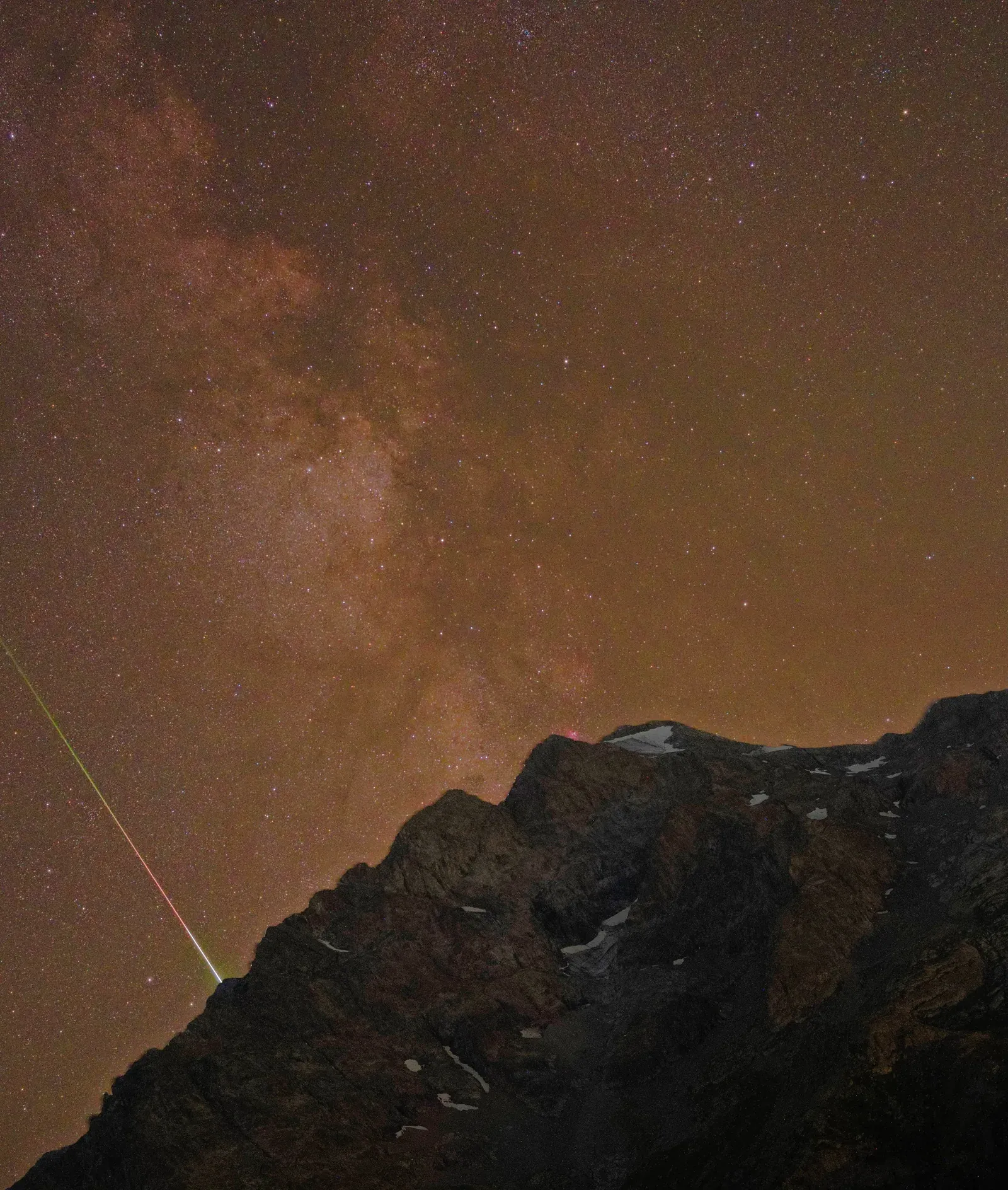 Milky Way above the Bec de l'Homme